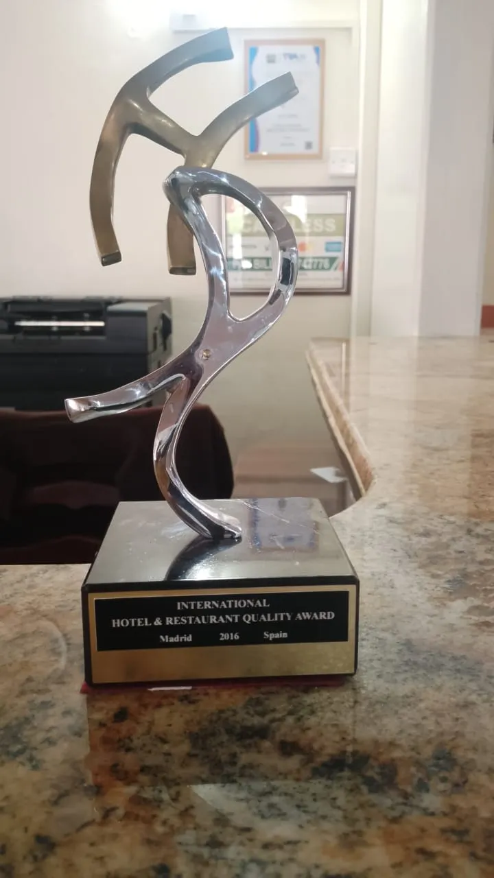 Service Excellence Award